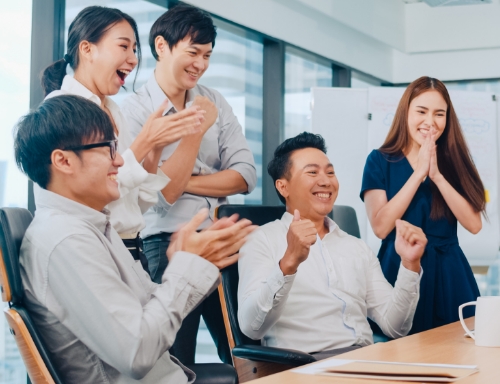 在米兰·(milan)学习、成长茁壮