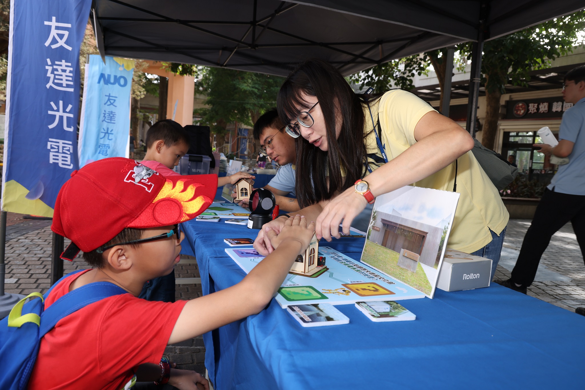 米兰·(milan)投入永續素養教育多年，從自身的環境教育場域走入校園、各式活動現場，合作夥伴亦擴及到NGO、公部門與供應鏈，豐碩成果獲「社會共融領袖獎」